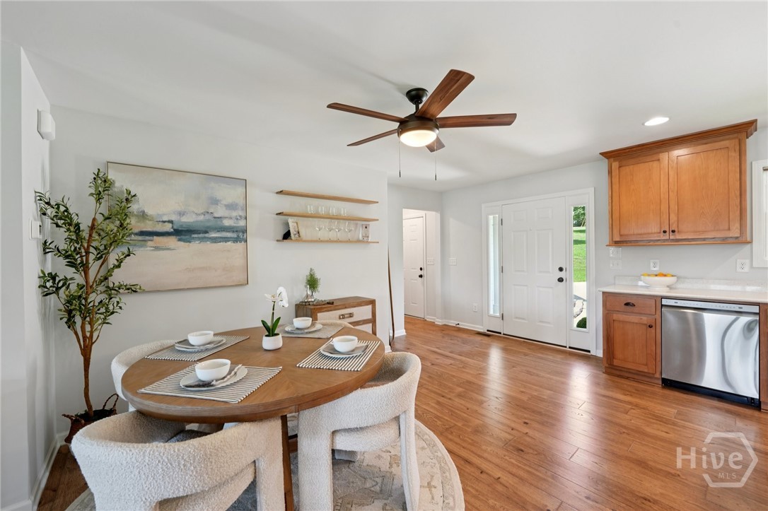 1051 Twin Rivers Road