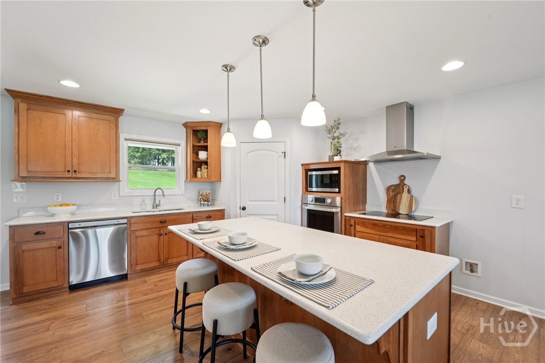 1051 Twin Rivers Road