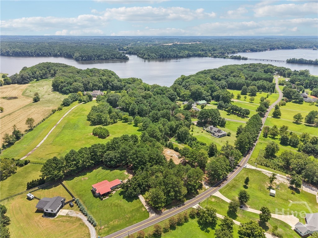 1040 Twin Rivers Road