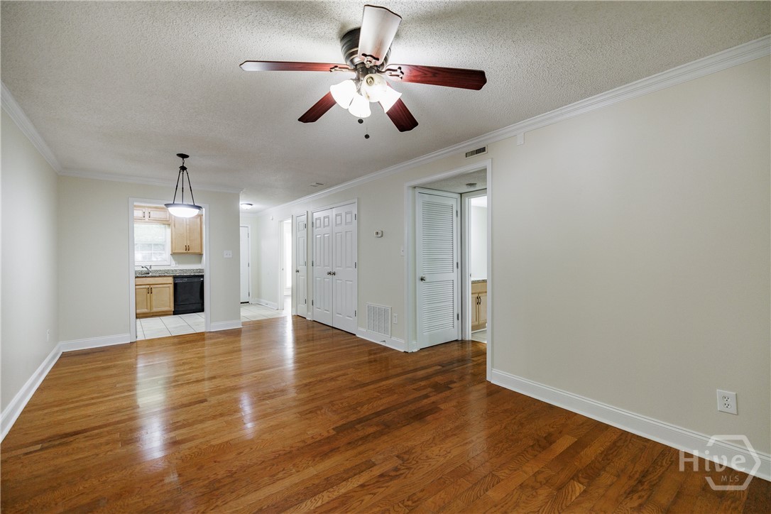 1055 Baxter Street 502