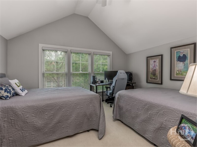 1090E Tailwater