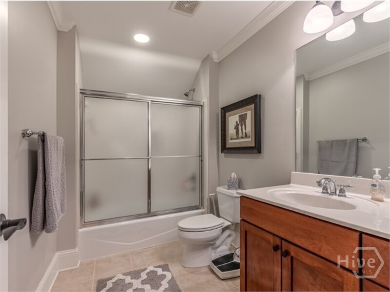 1090E Tailwater