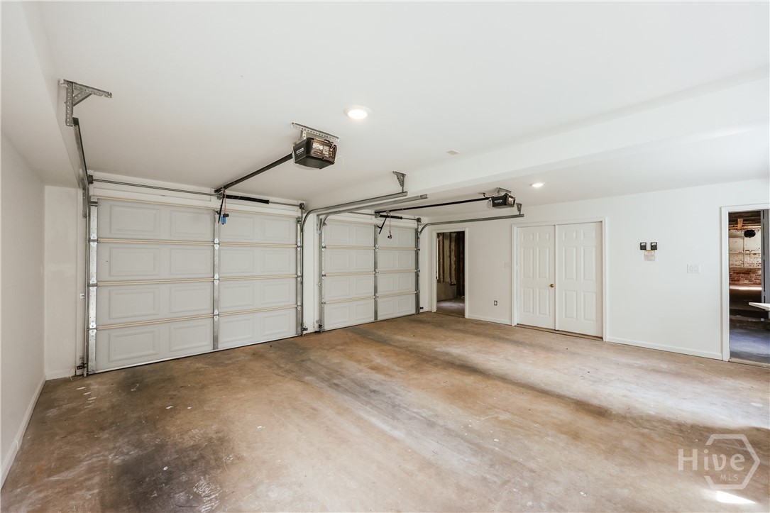 221 University Drive