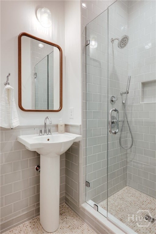 221 University Drive