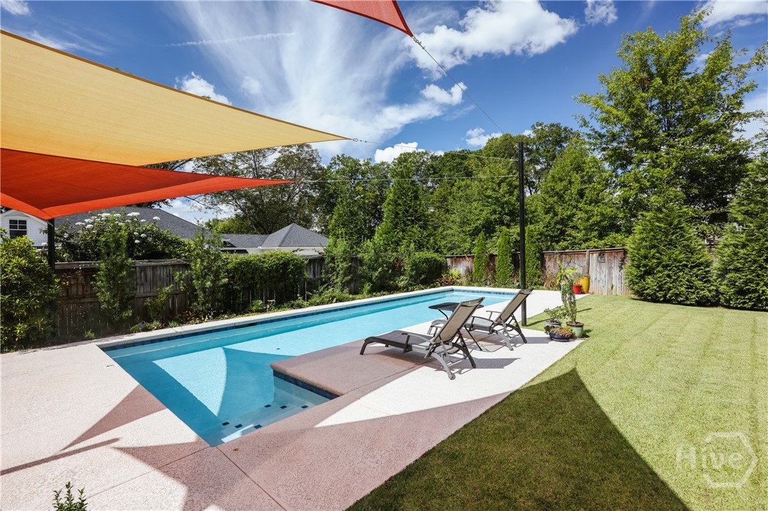 338 Springdale Street