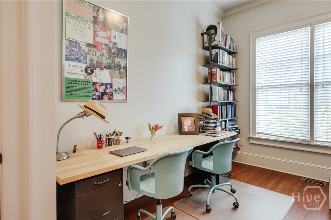 338 Springdale Street