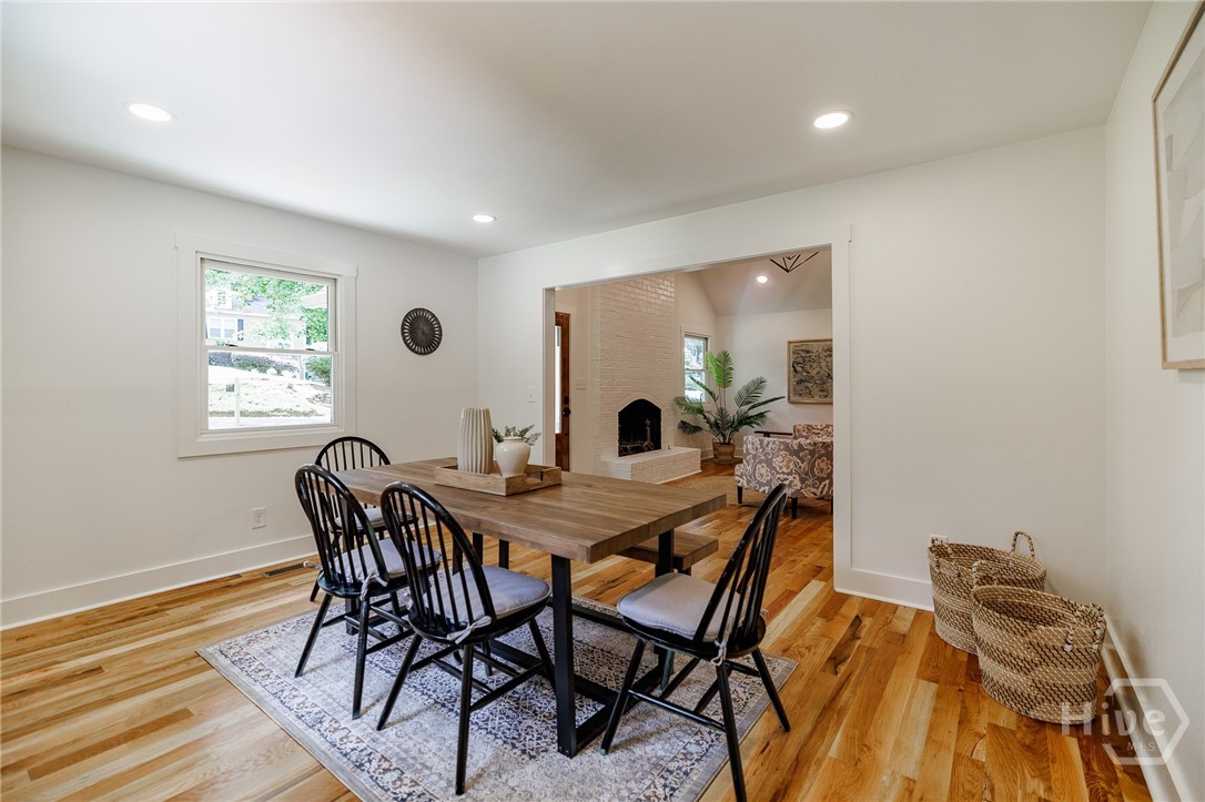 685 Pinecrest Drive