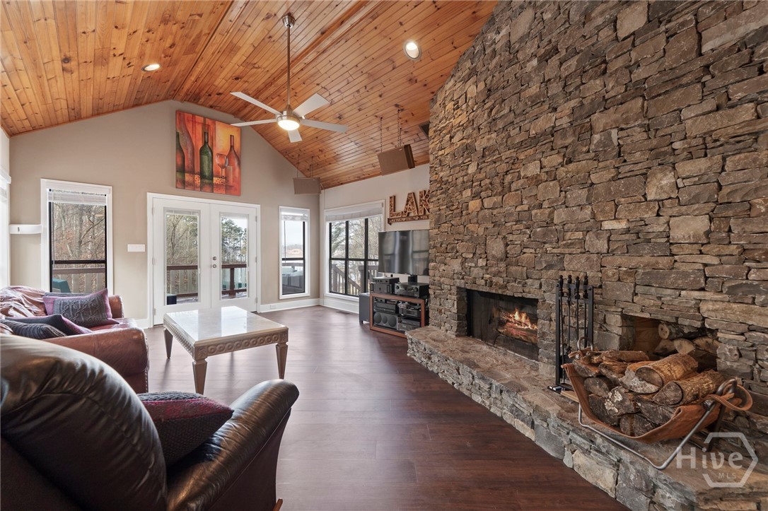 117 Forest Ridge Circle