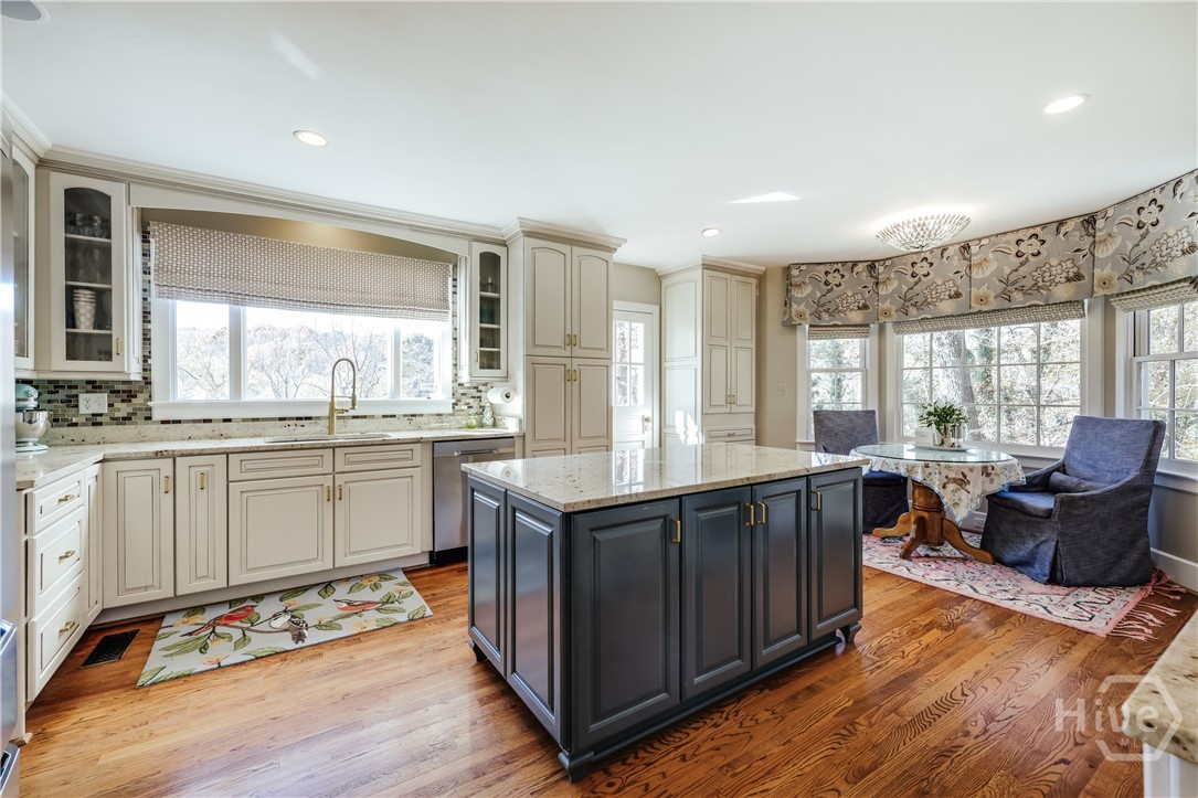 255 Plum Nelly Road