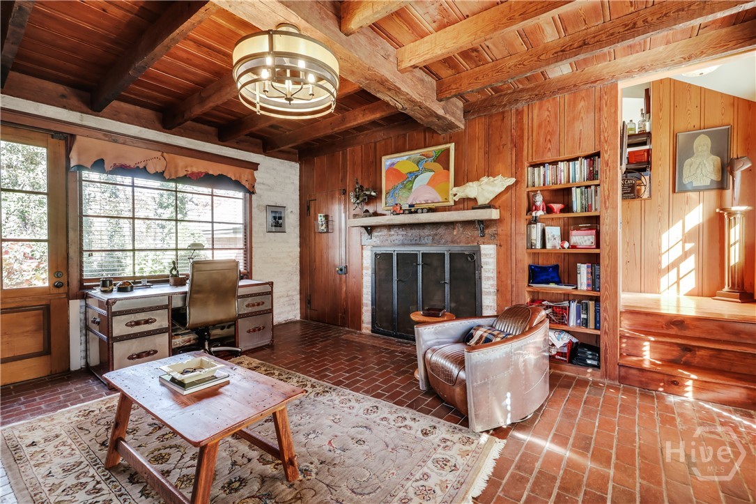 255 Plum Nelly Road