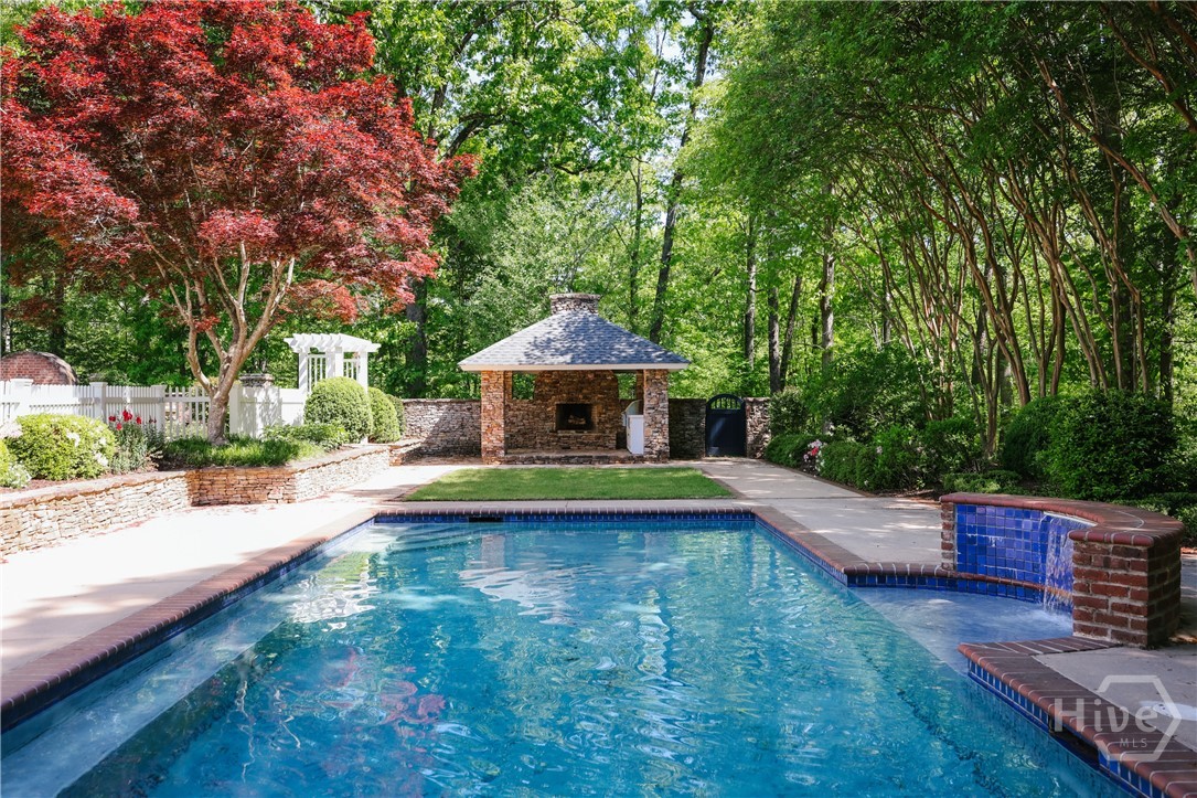 108 Chickadee Court