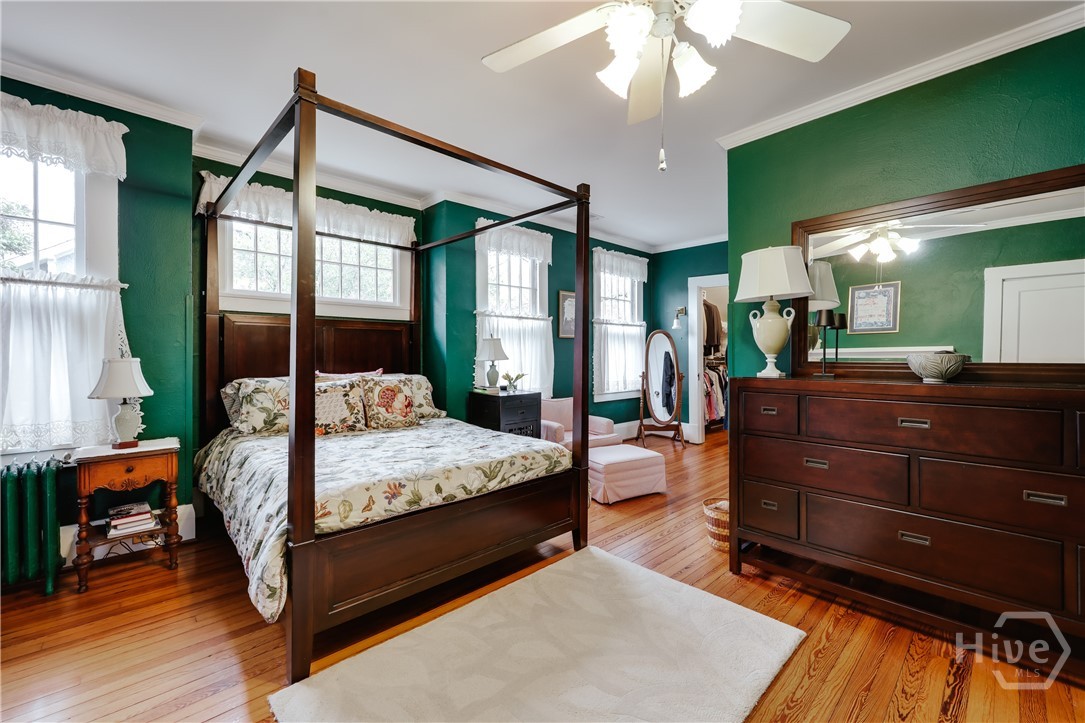 362 W Cloverhurst Avenue