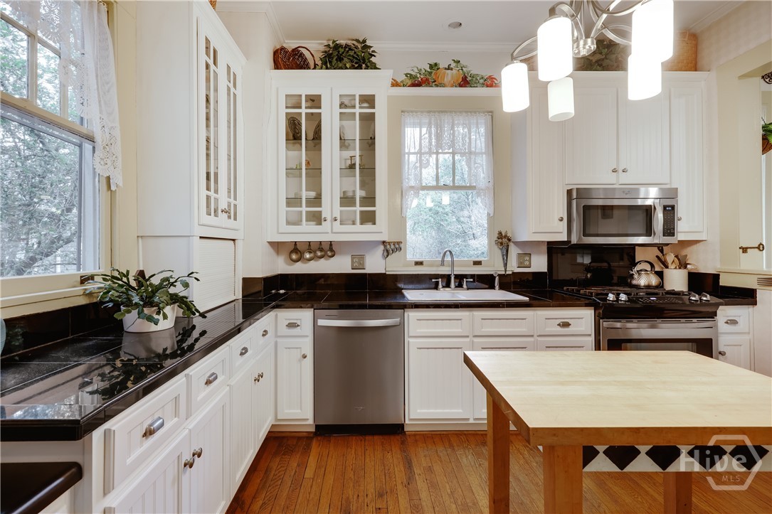 362 W Cloverhurst Avenue