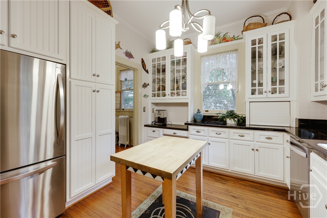 362 W Cloverhurst Avenue