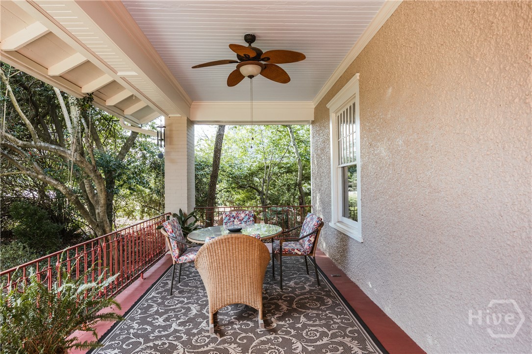 362 W Cloverhurst Avenue