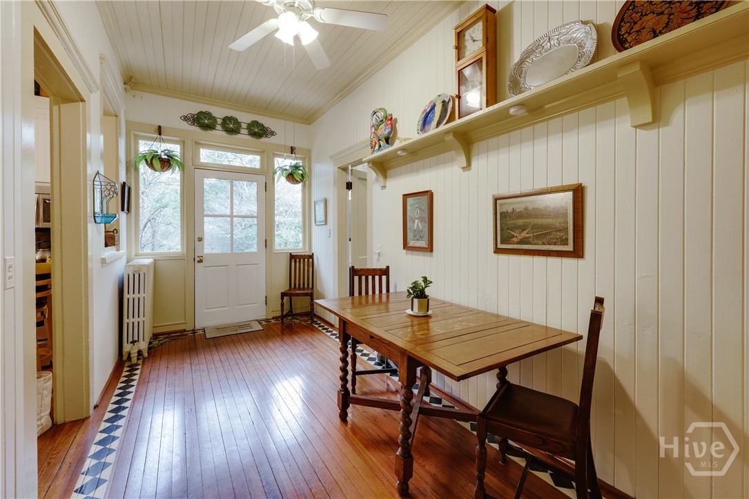 362 W Cloverhurst Avenue