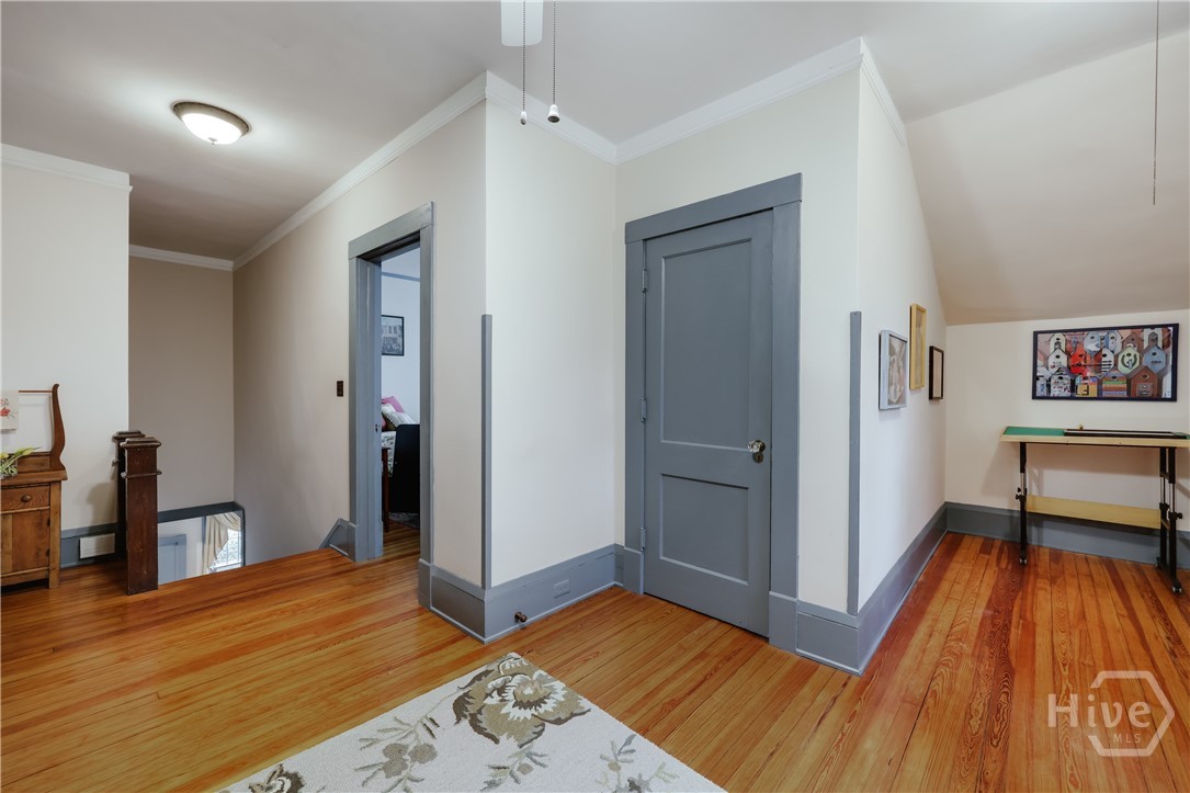 362 W Cloverhurst Avenue