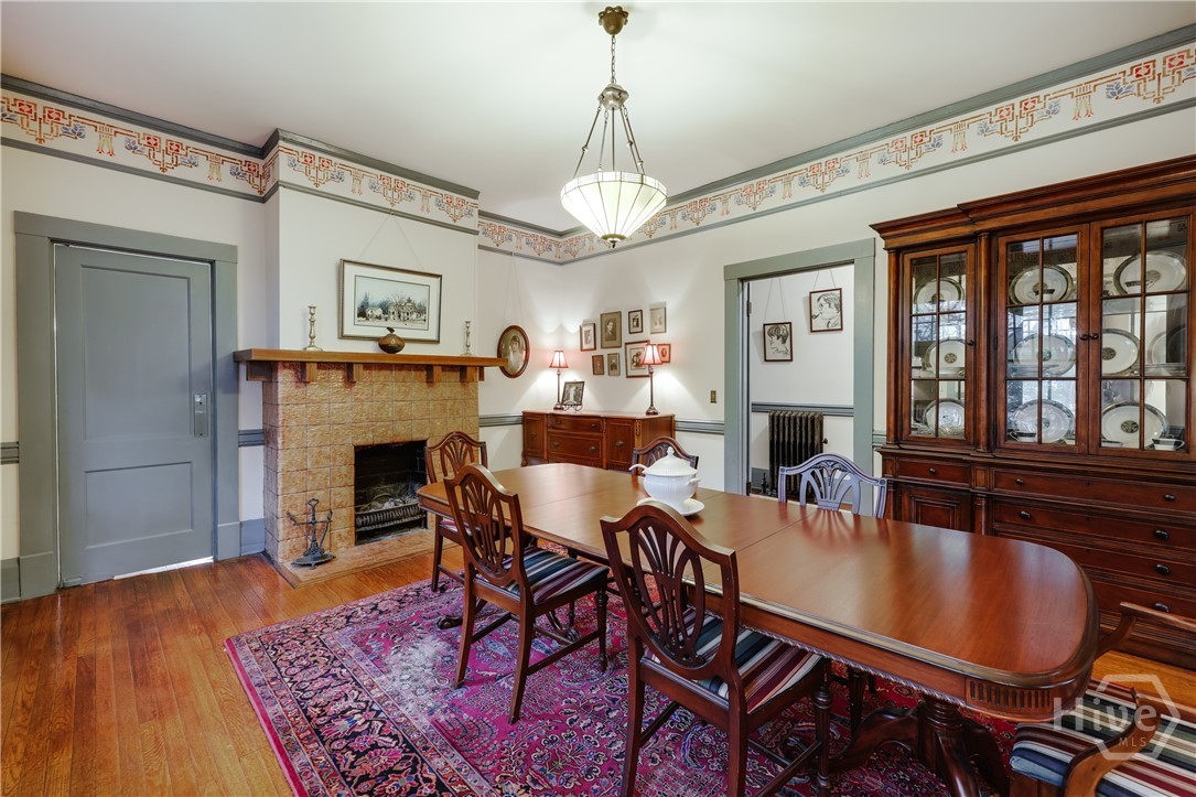 362 W Cloverhurst Avenue