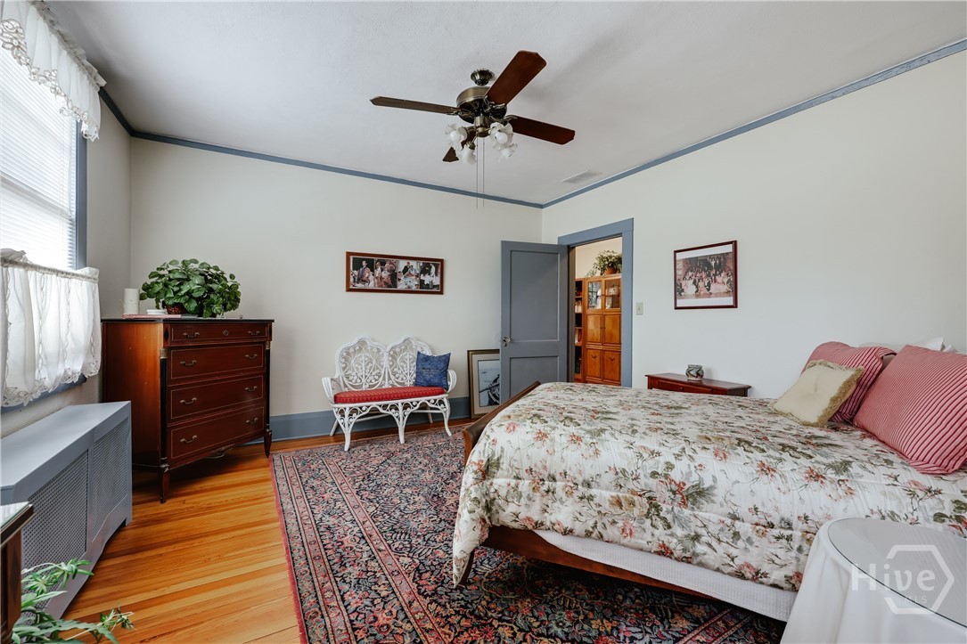 362 W Cloverhurst Avenue