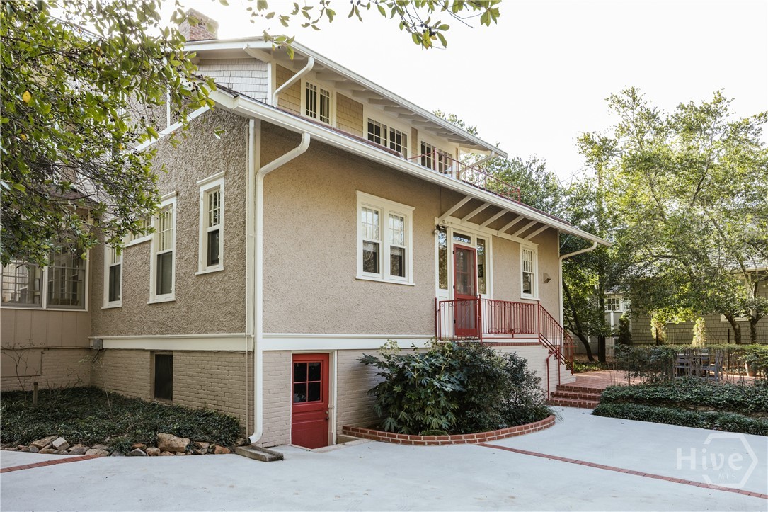 362 W Cloverhurst Avenue