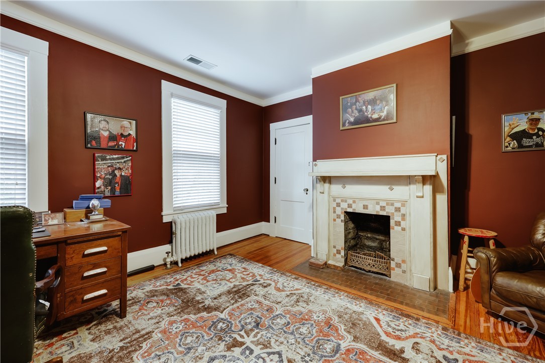 362 W Cloverhurst Avenue