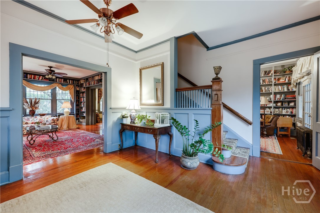 362 W Cloverhurst Avenue