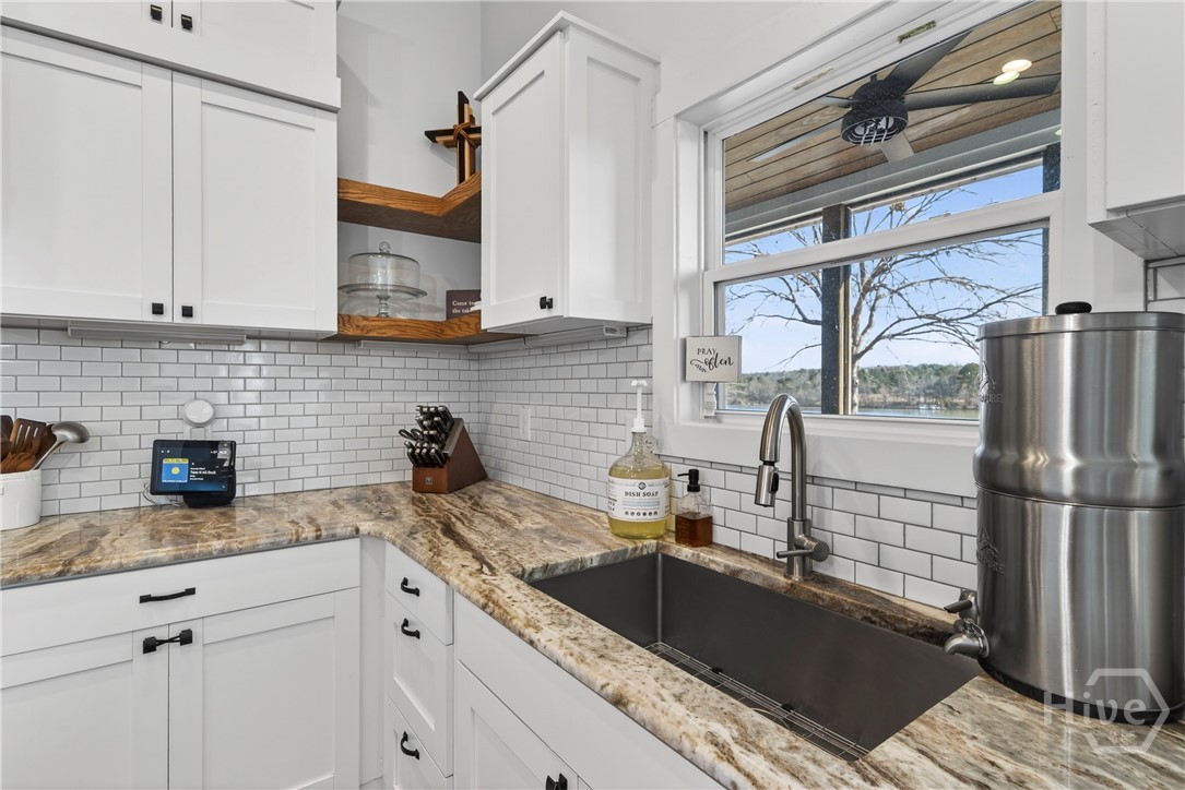 1901 Sugar Creek Trail