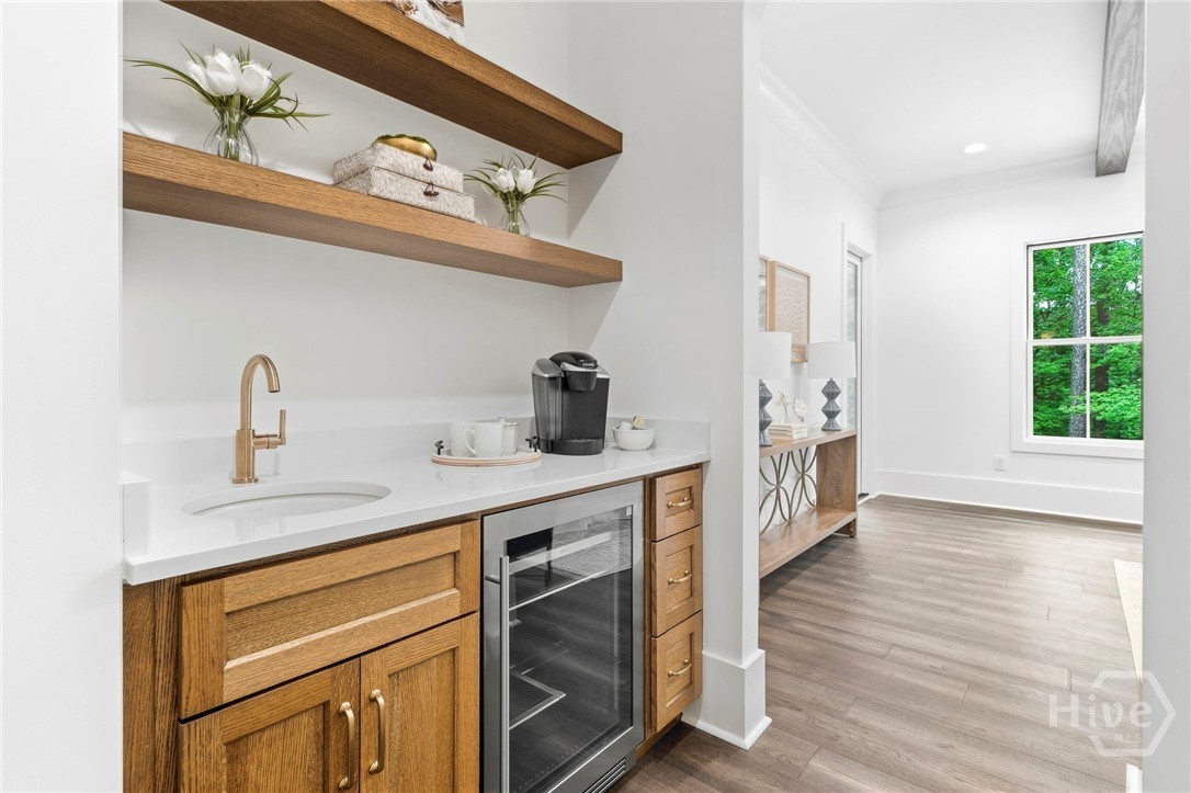 1040 Parrotts Cove