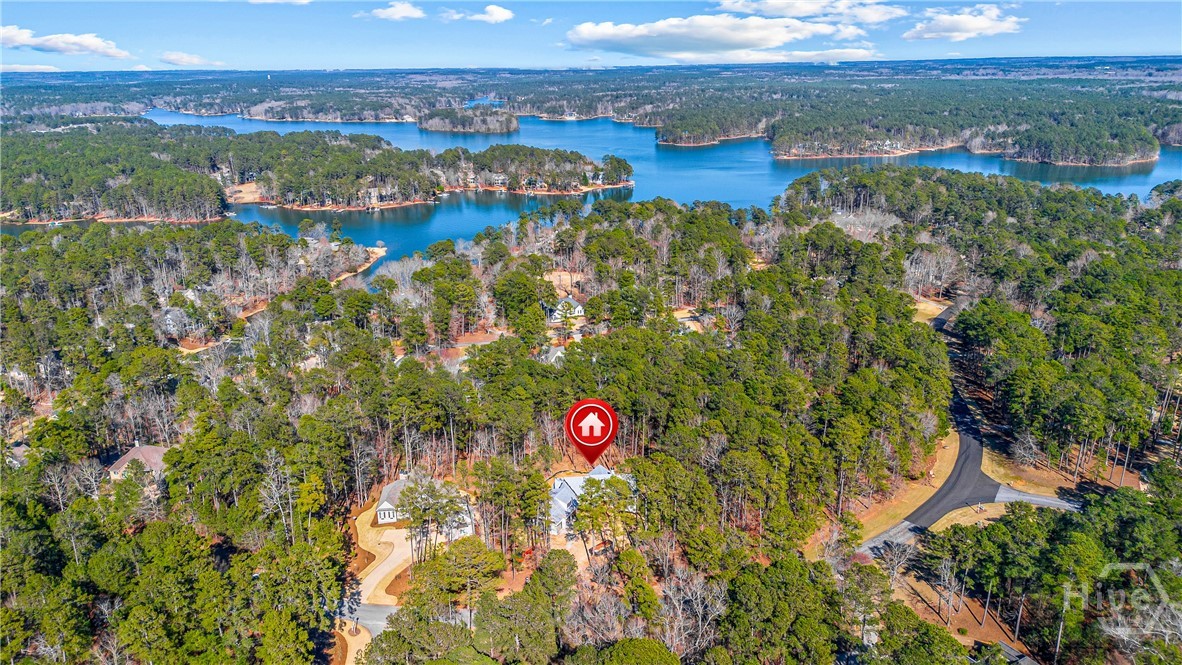1040 Parrotts Cove