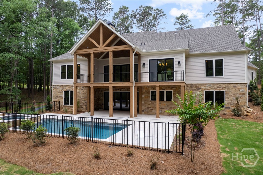 1040 Parrotts Cove