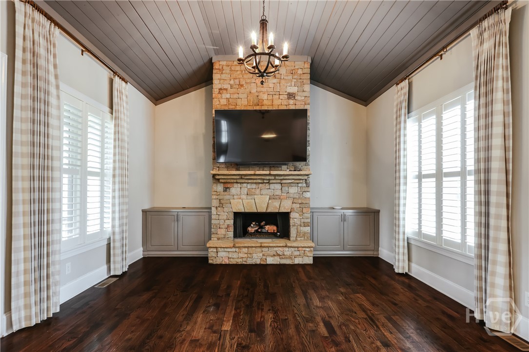 1480 W Fitzgerald Lane