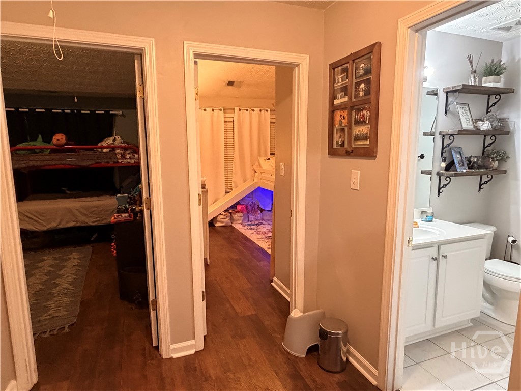 207 Wisteria Way