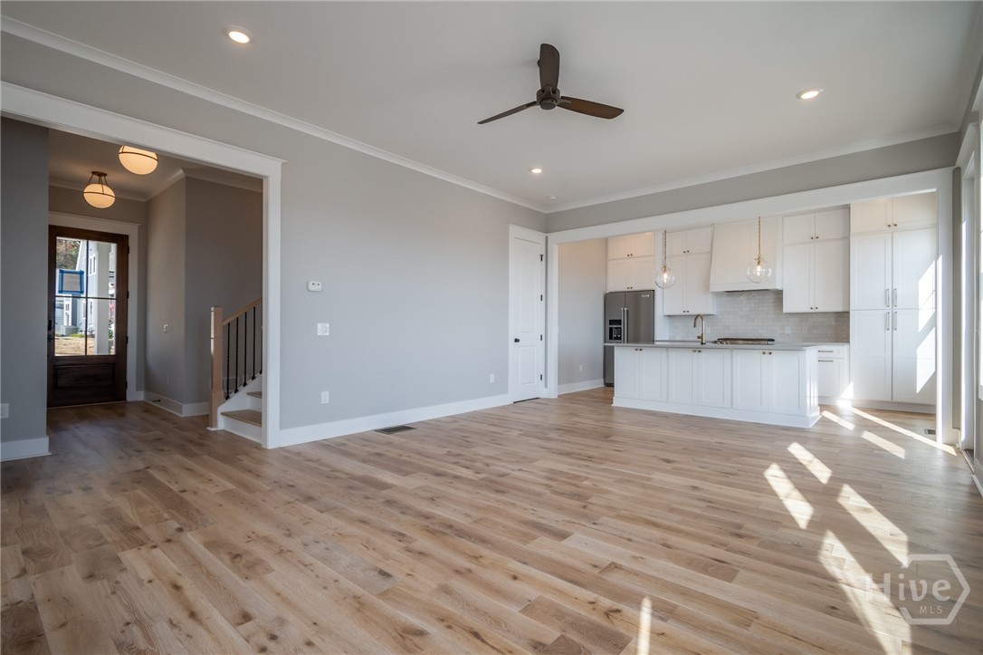 220 Highpointe Lane