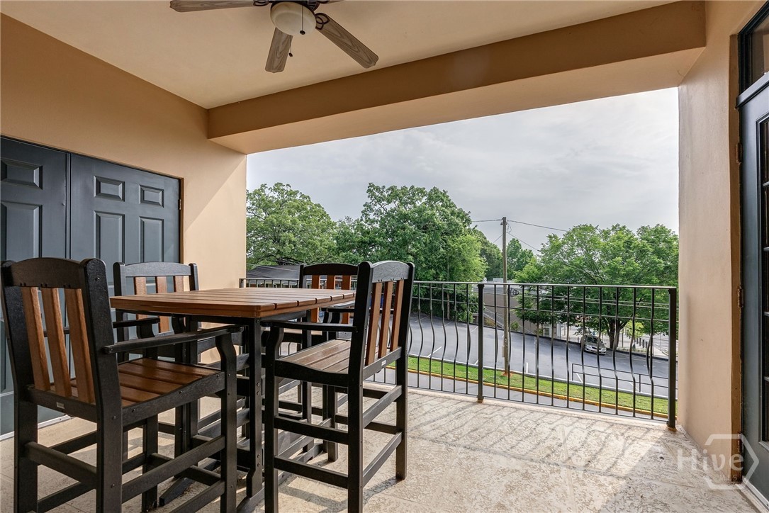 494 Baxter Street 22