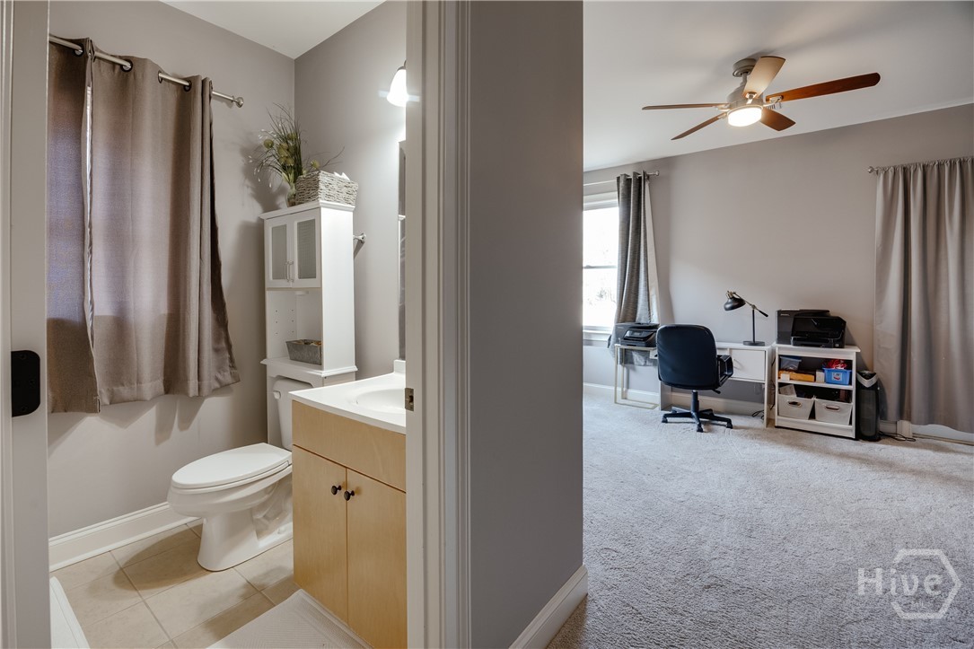 2041 Lakewood Manor Drive