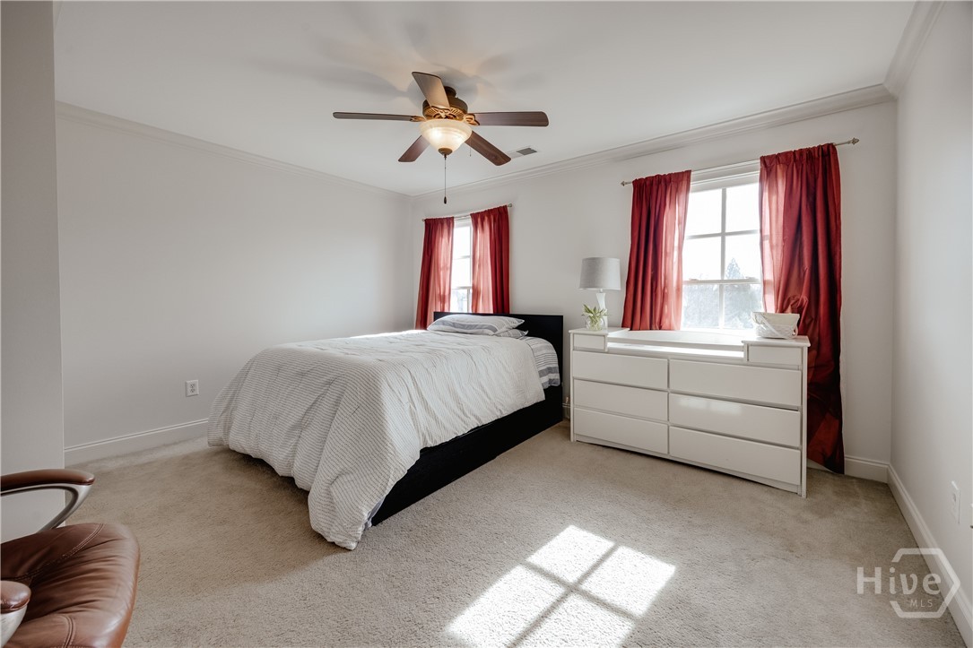 2041 Lakewood Manor Drive