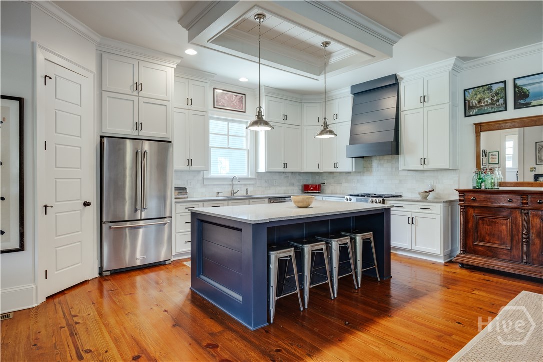 338 Springdale Street