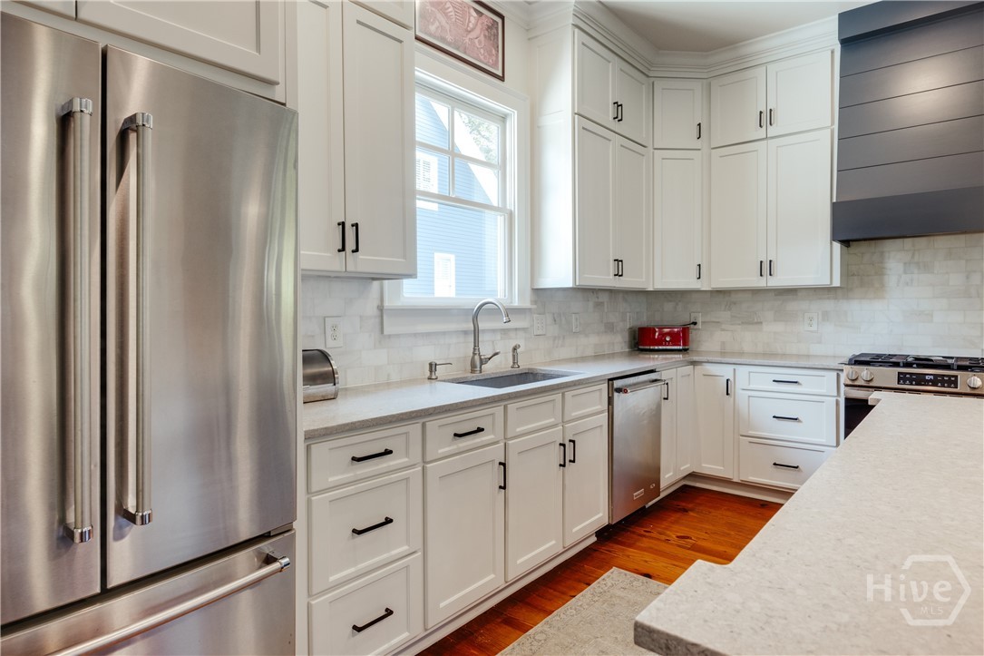 338 Springdale Street