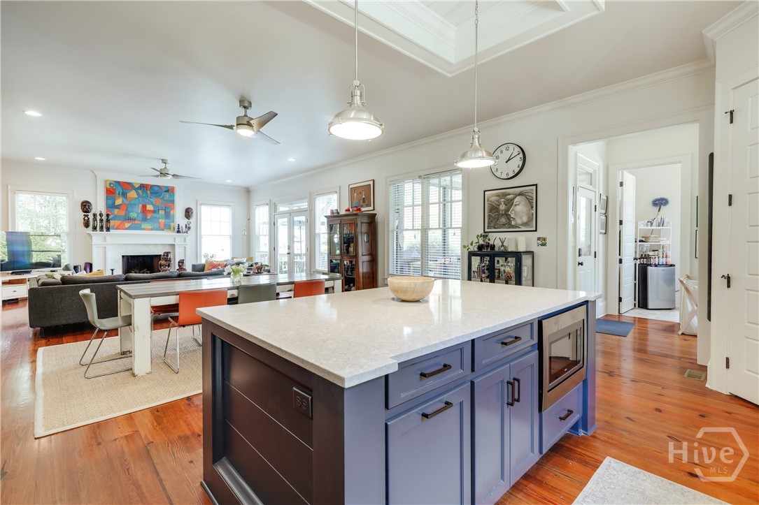 338 Springdale Street