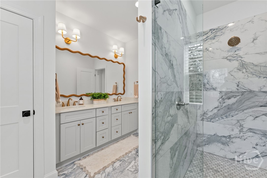 189 Glenhaven Avenue