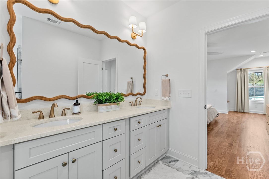 189 Glenhaven Avenue