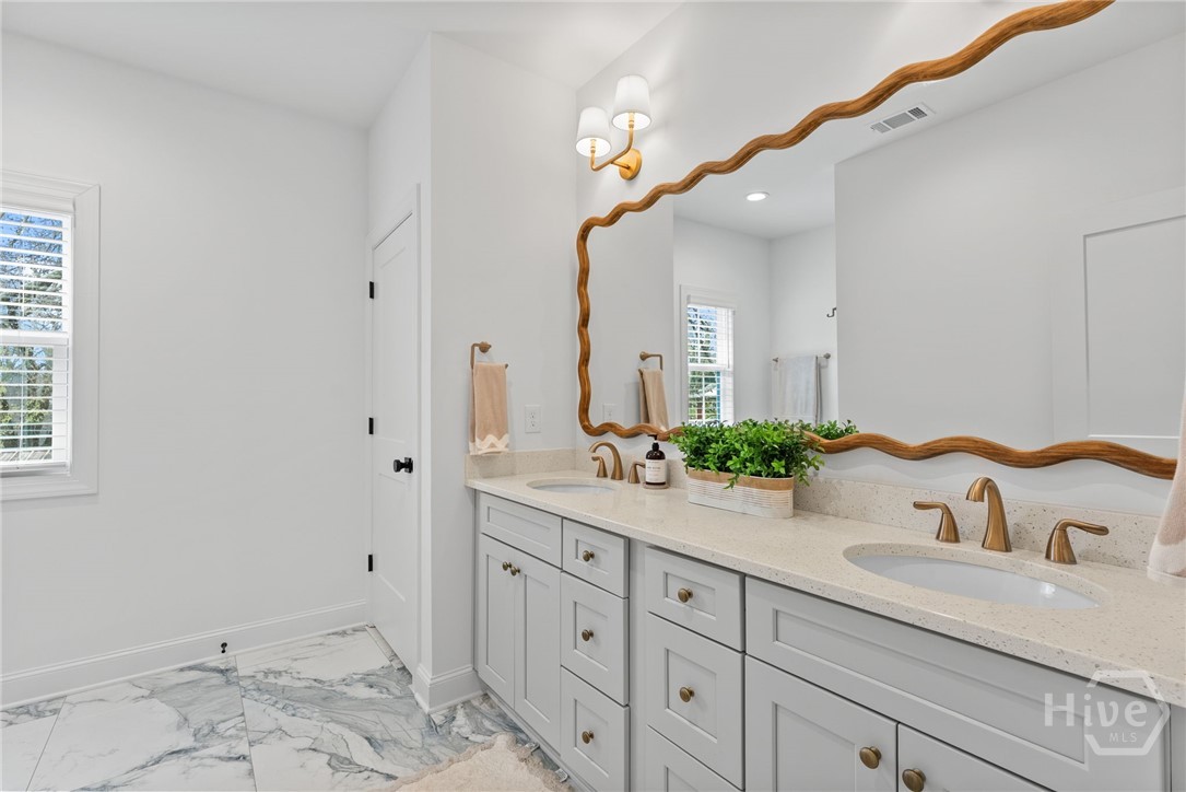 189 Glenhaven Avenue