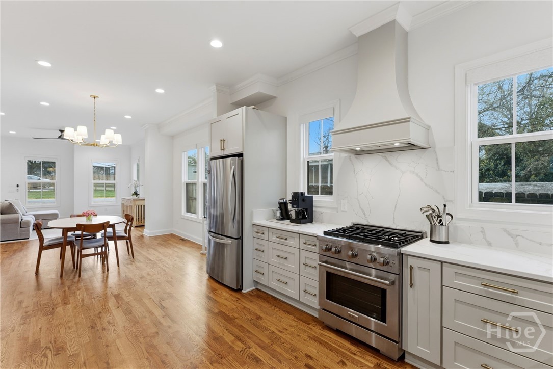 189 Glenhaven Avenue