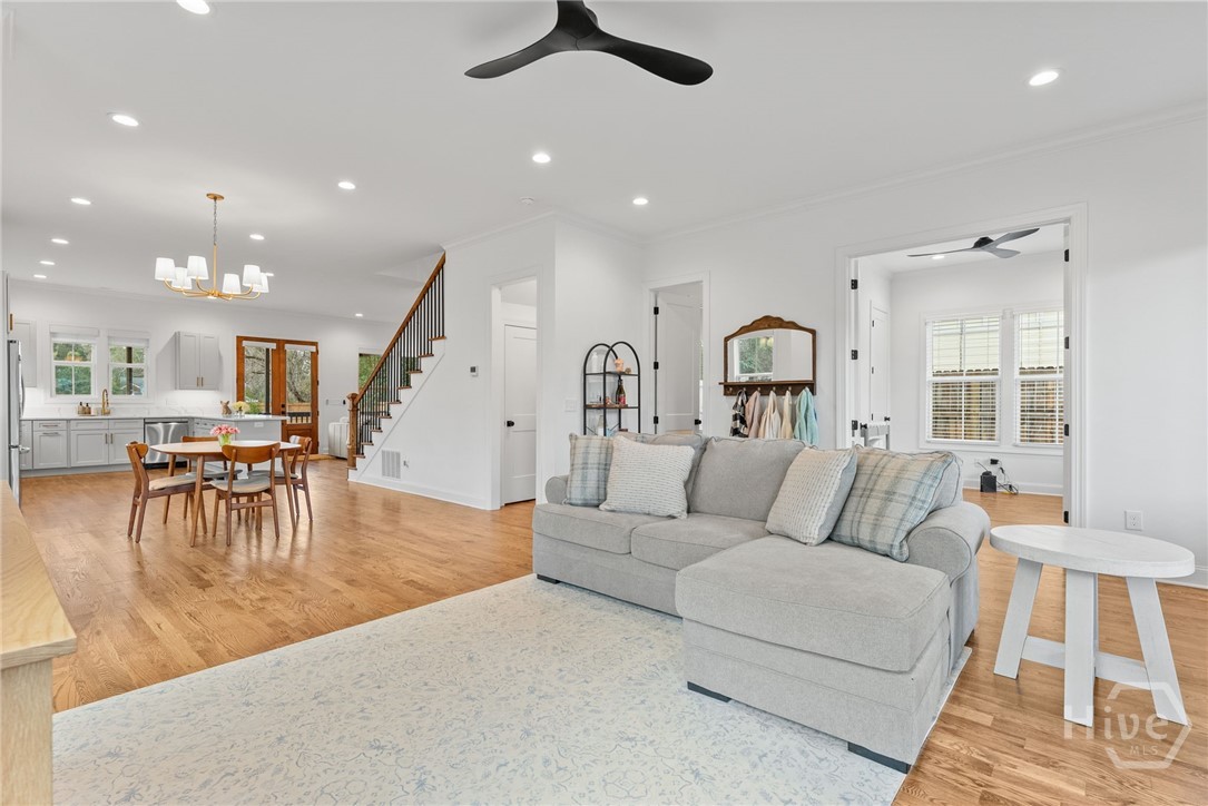 189 Glenhaven Avenue