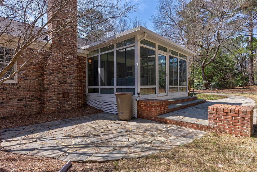 190 Pioneer Court