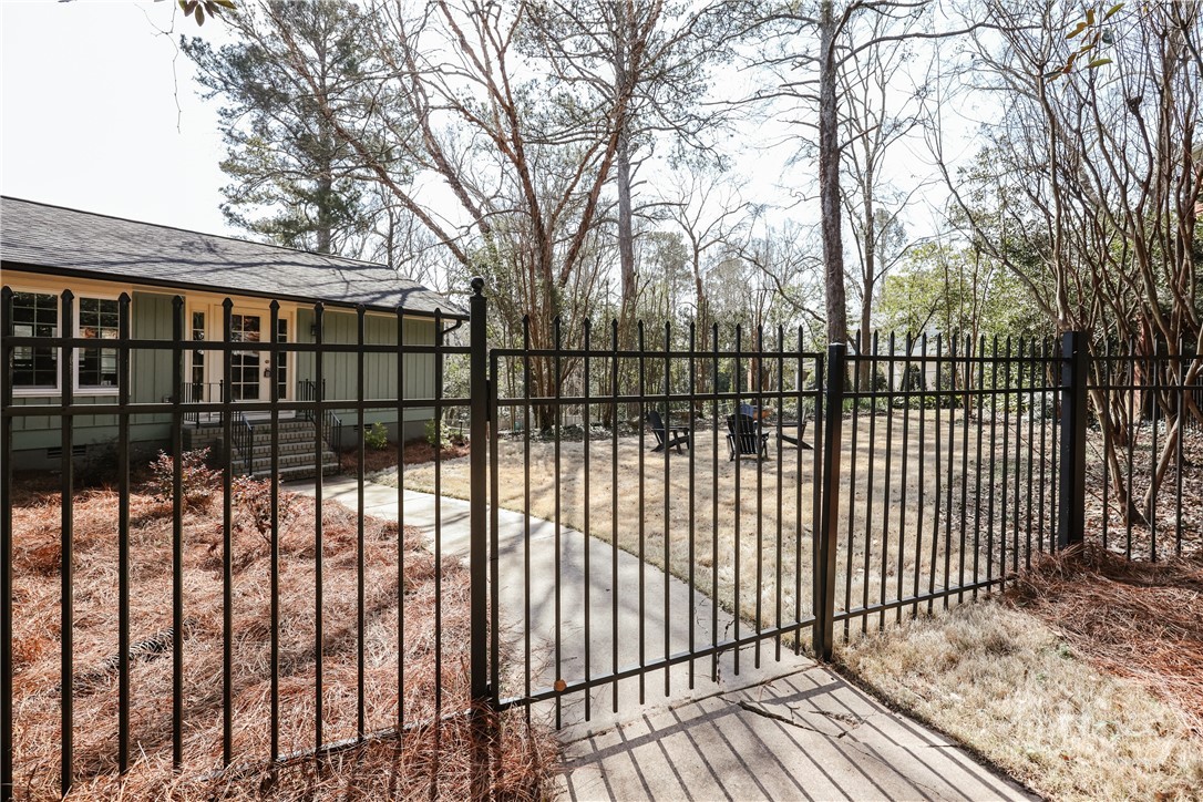 665 West Lake Drive