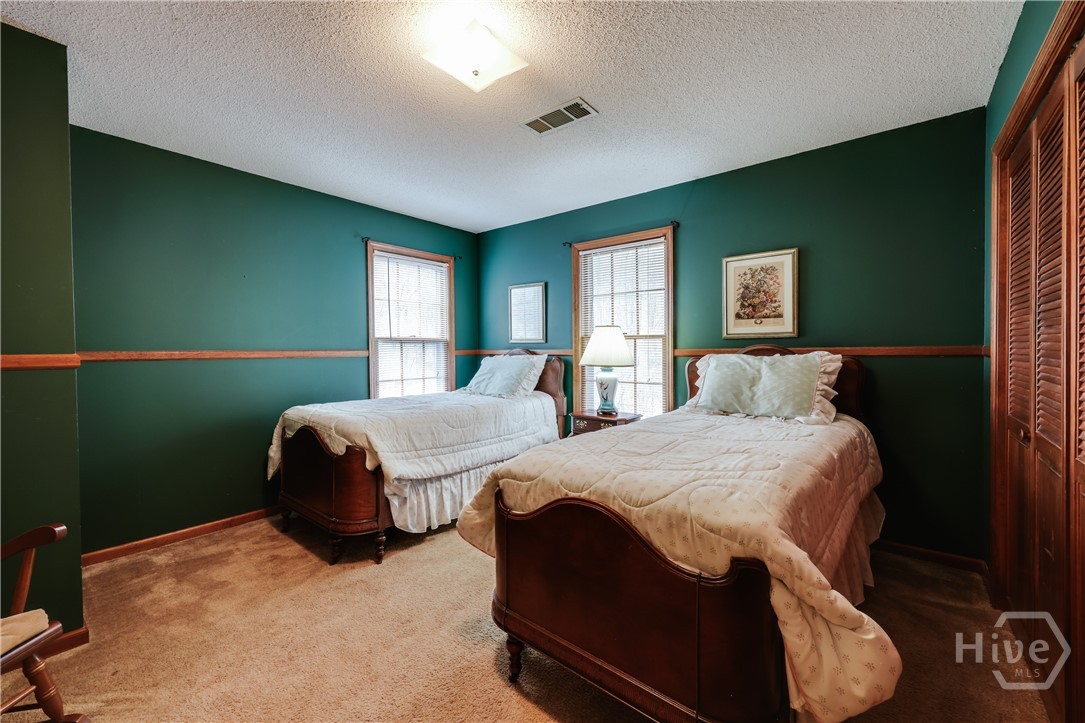 1611 Crystal Hills Drive