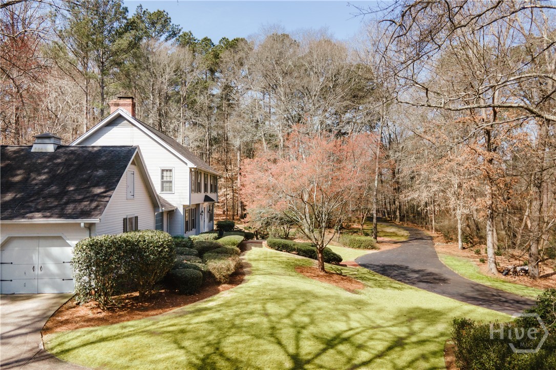 1611 Crystal Hills Drive