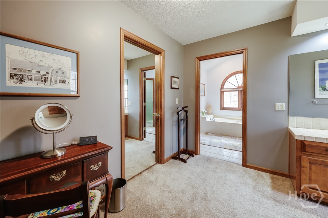 1611 Crystal Hills Drive