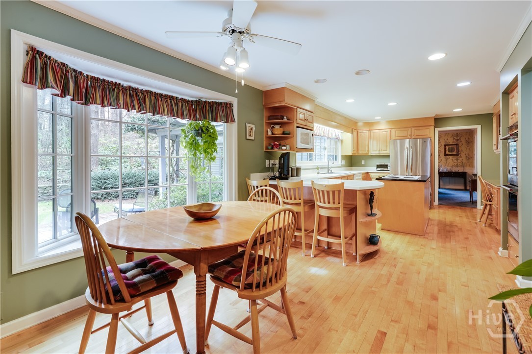 1611 Crystal Hills Drive